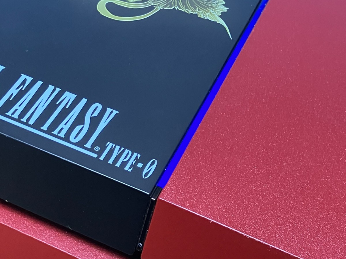プレイステーション4 Sony PlayStation 4 FINAL FANTASY Type-0 HD Suzaku Edition 500GB