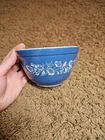 Vintage Pyrex 401 Blue Colonial Mist Mixing Bowl 750 ml - Small Nesting Bowl