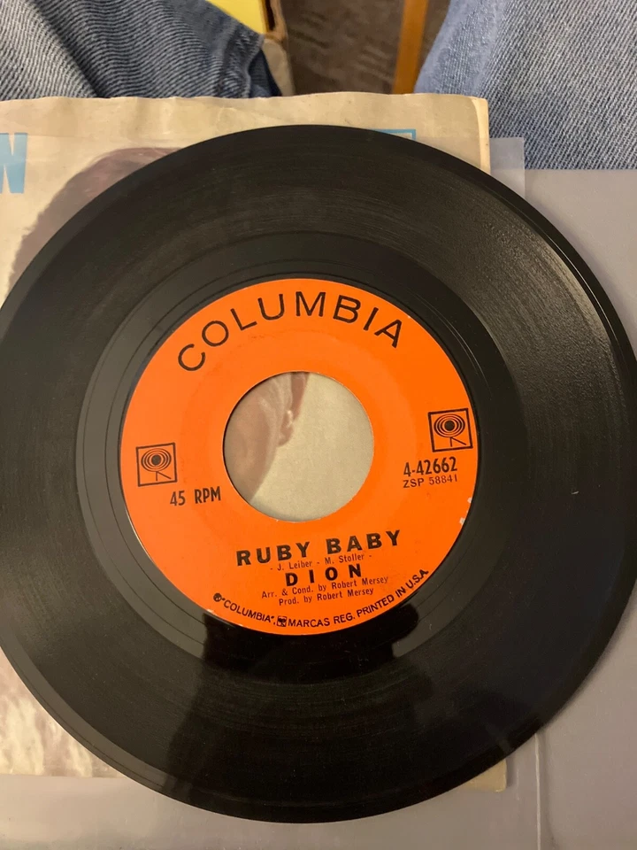 Dion:    Ruby Baby / He'll Only Hurt You  COLUMBIA 42662 W/PS VG+ Foto 2 de 3
