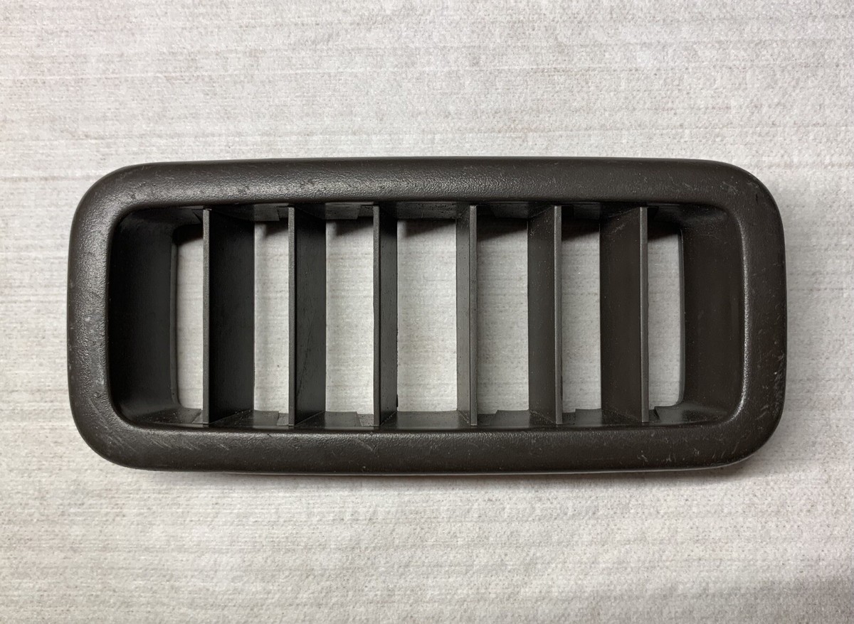Volvo VNL Deflector 3175604 | eBay 