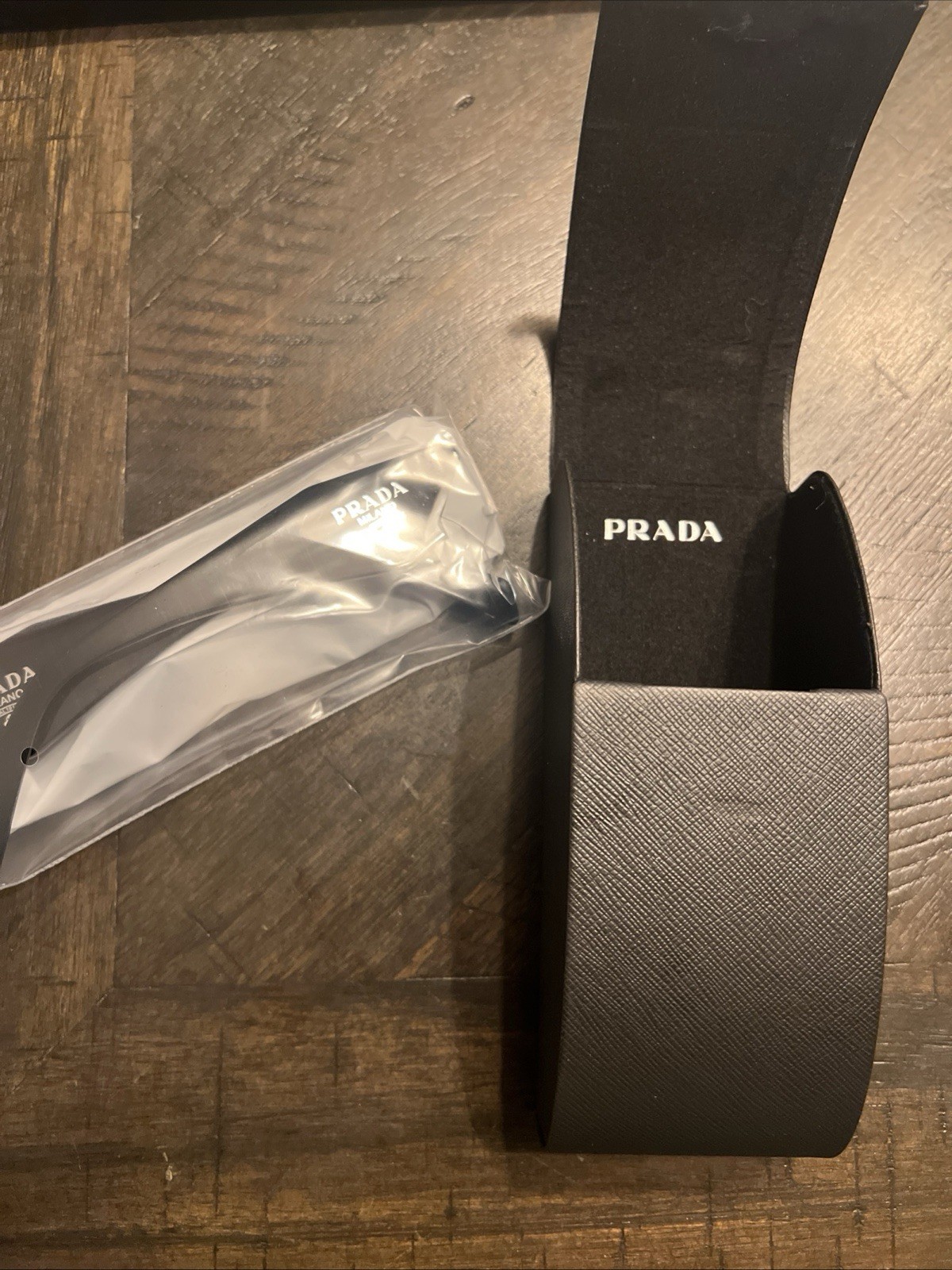 PRADA Symbole Sunglasses Black Frame With Graduated Lenses Brand New thumbnail 4