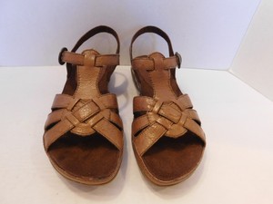 bare trap ladies sandals