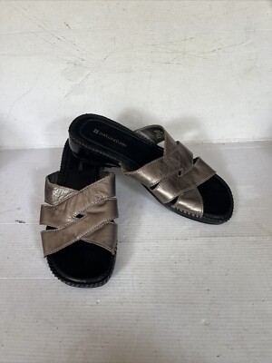 Naturalizer Women s Risco Metallic Leather Slides Size 7