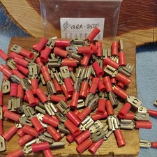 (100) Sta-kon 18RA-250F Insulated Female Disconnects 22-18 AWG  .25 x .032 T&B
