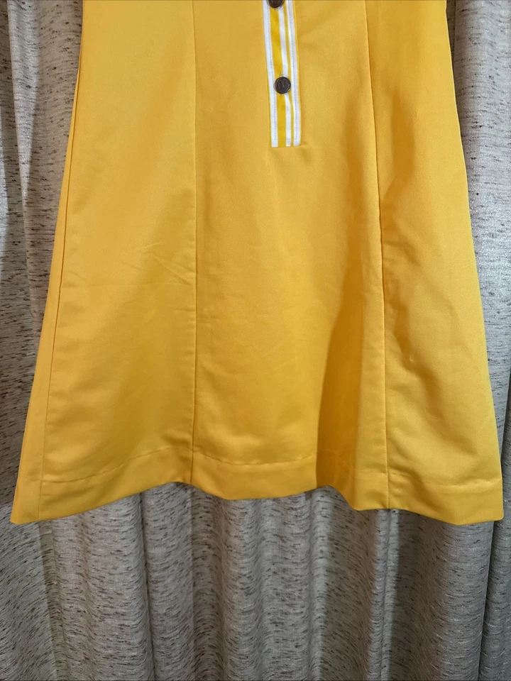 Vestido Uniforme Restaurante A Rayas Amarillo Blanco Cresta McDonalds 1970 De Colección Talla Pequeña Foto 3 de 4