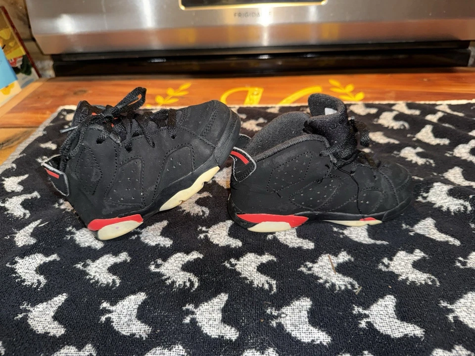 Nike Air Jordan 6 Retro Infrarrojo Negro Talla 8 Niños’s Zapatillas Zapatos Foto 2 de 4