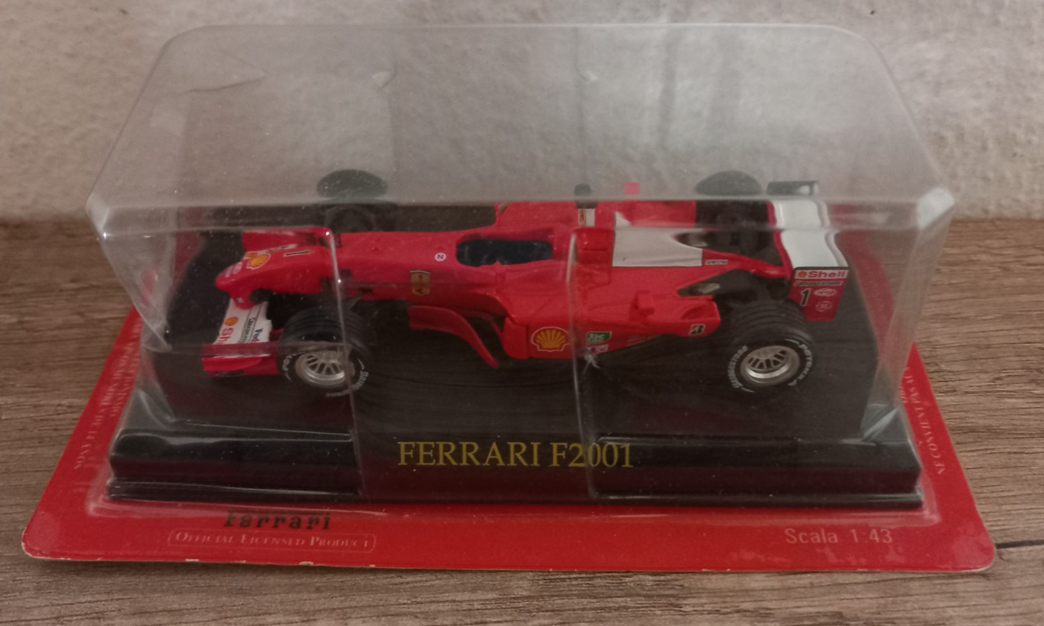 B5735 MODELLINO FERRARI F2001 SCALA 1:43
