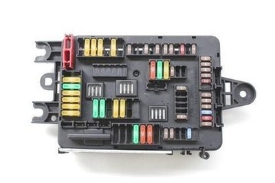 9389070 ECU Fusibiliera Box Sicherungen Relais BMW Serie 3 316D F30 2.0 D