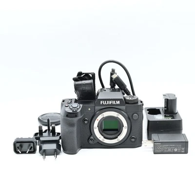 Appareil photo sans miroir Fujifilm X-H2 noir (nombre d'obturateurs : 7941)... - Photo 1/4