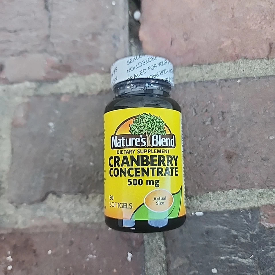 Paquete de 3 geles blandos concentrados de arándano Nature's Blend, 500 mg, 60 quilates Foto 2 de 4