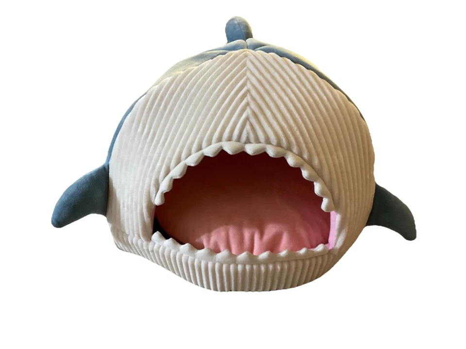 Cozy and Warm Hideout A Shark-Shaped Pet Bed for Small Dogs and Cats - Image 2 of 4