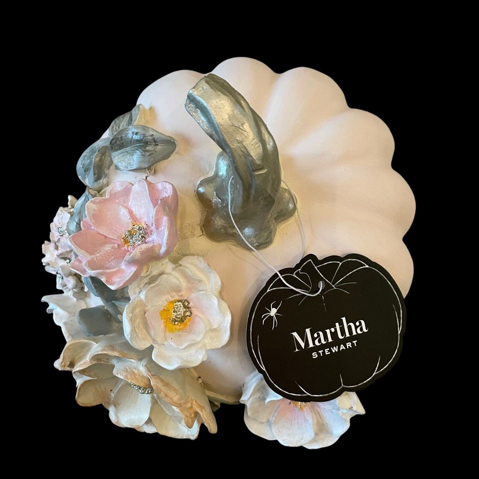 MARTHA STEWART Floral Embellished Pumpkin Pastel Pink Resin Designer