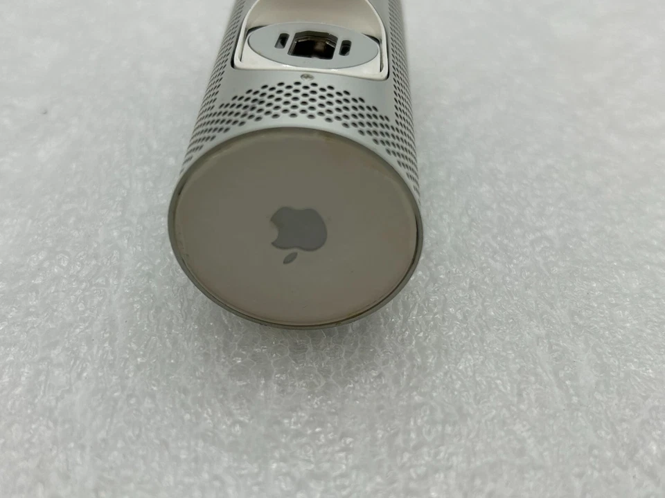 Apple A1023 iSight Firewire Camera Webcam - Free Shipping - Image 4 of 4