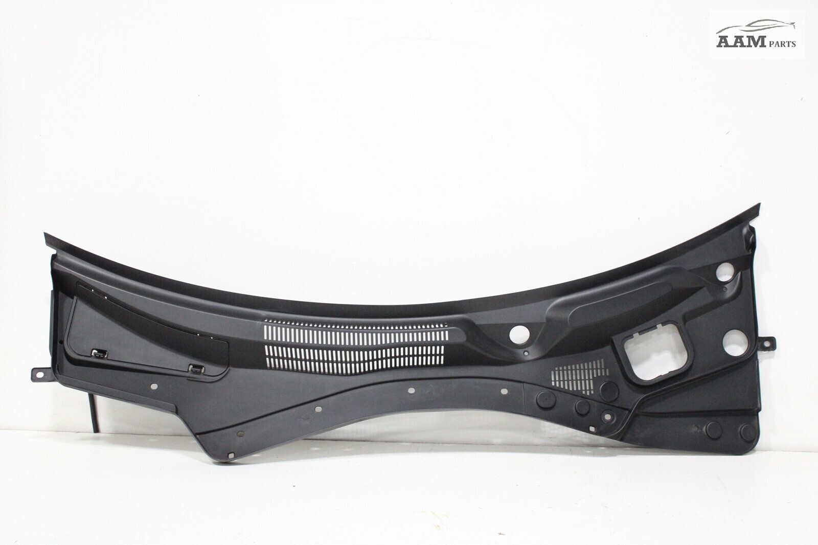 2014-2021 MASERATI GHIBLI M157 WINDSHIELD UNDER WINDSCREEN PLATE COVER PANEL OEM