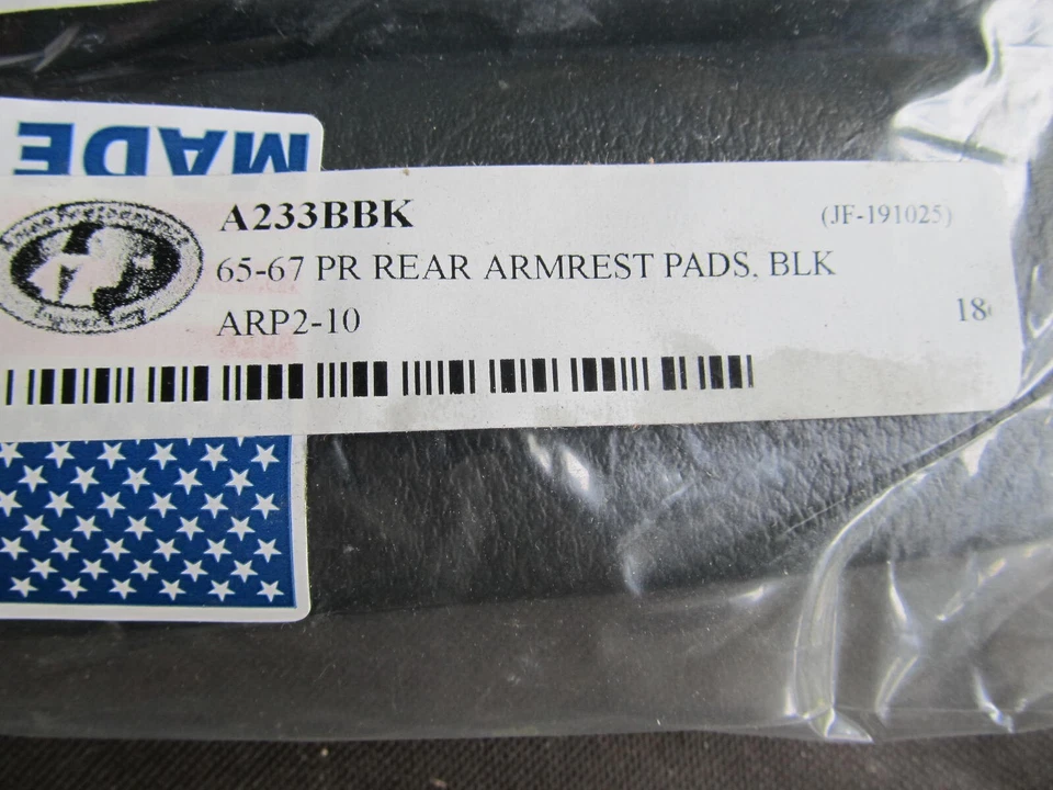 NUEVO PUI reposabrazos trasero almohadilla 1965-1967 GM A carrocería par Chevelle Olds Buick NEGRO Foto 2 de 3