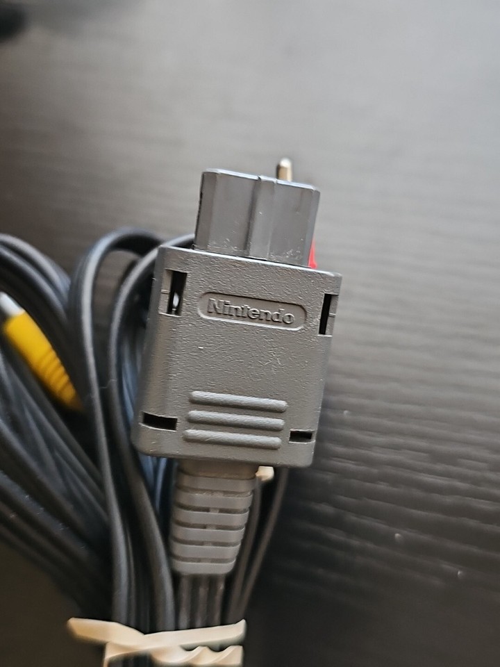 Original OEM Nintendo 64 N64 AC Power Supply Brick NUS002 AC + OEM AV