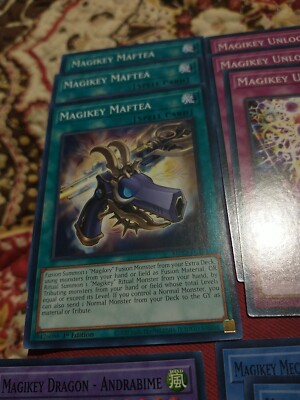magikey yugioh deck Amazon.com: Konami Yu-Gi-Oh! YGO-DSDBox Card Case (Box) : Toys & Games main image 1