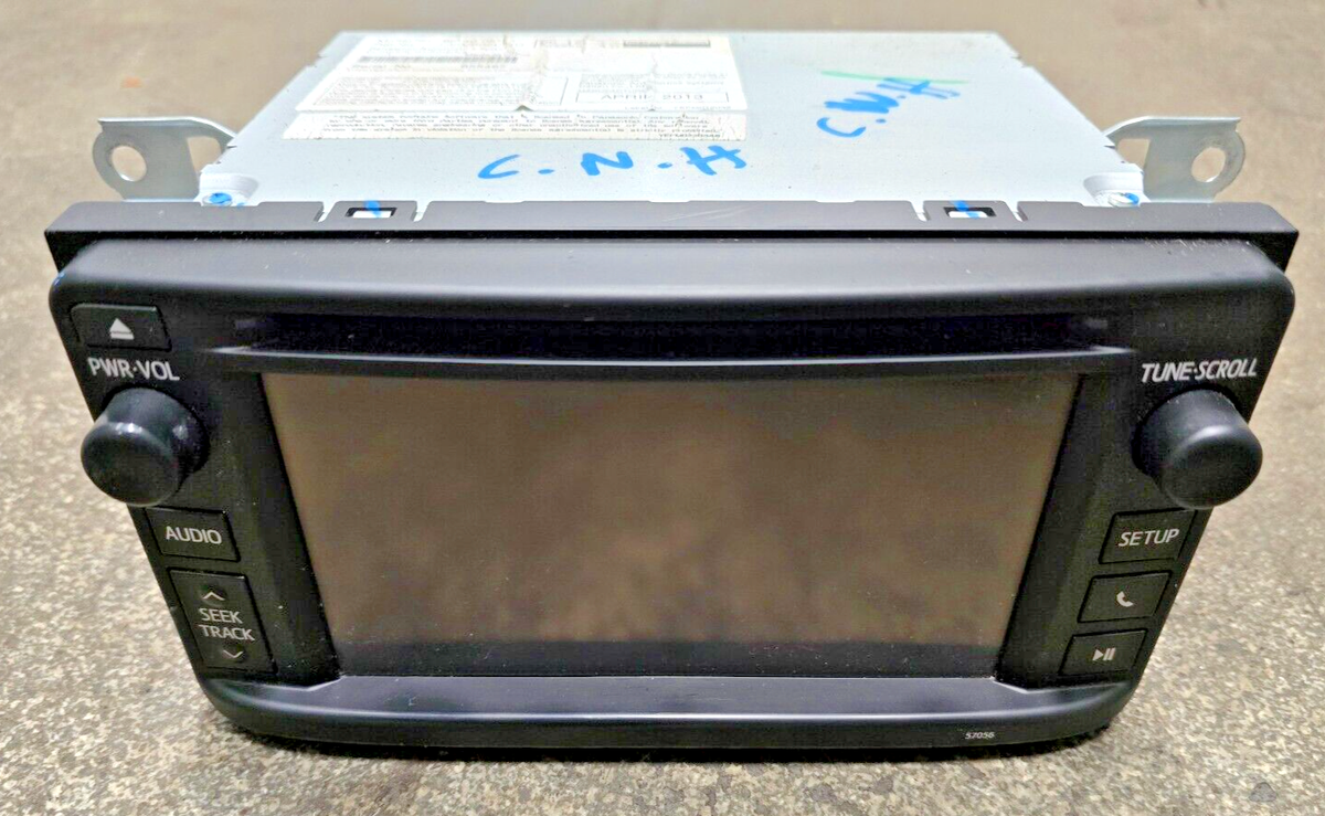13 Toyota Corolla Panasonic Radio Stereo Display Screen CD Player