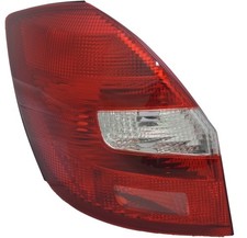 BINDER Heckleuchte HECKL L O K-PLATTE ROT/WEISS 5821,658,1 PY21W P21W für SKODA