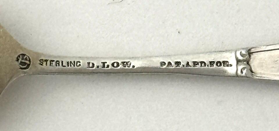 Cuchara Durgin Sterling Souvenir Demitasse BRUJA SALEM 4 1/4" Daniel Low Foto 4 de 4