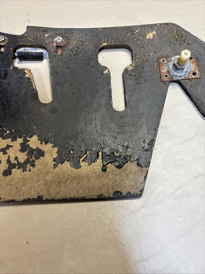 Pedal izquierdo Porsche 914/lado del conductor Foto 4 de 4