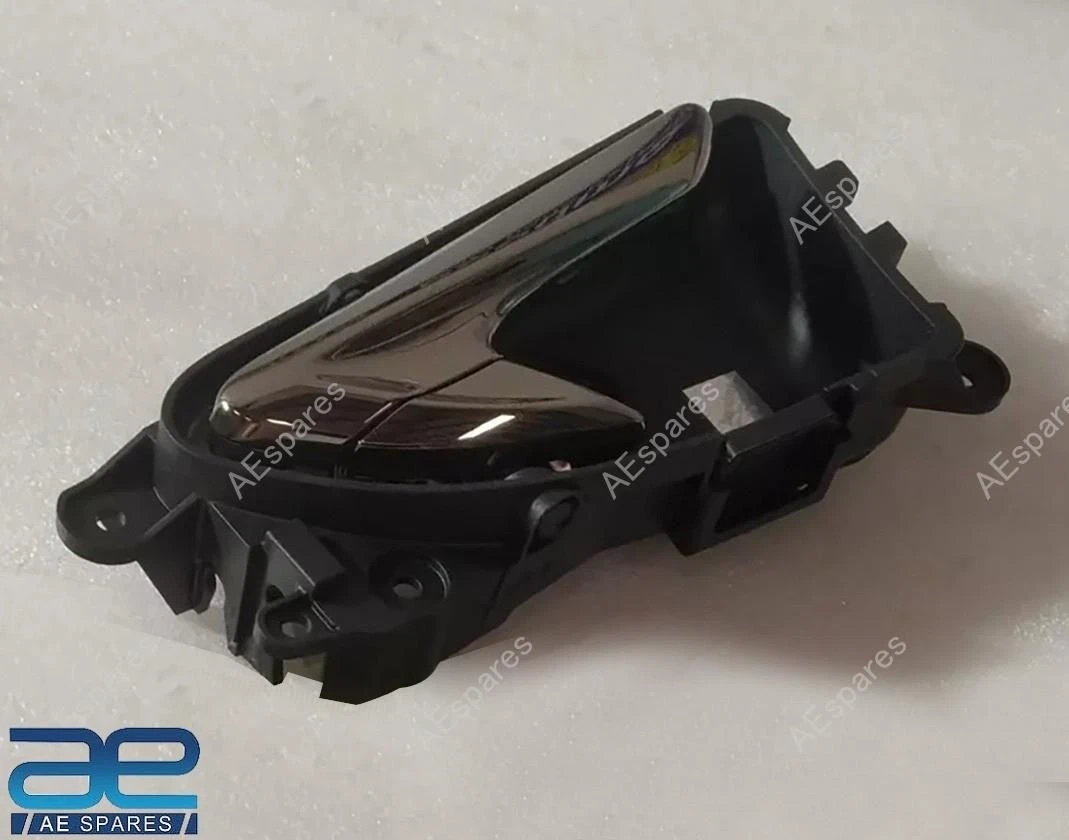 Interior Front Door Handle Assy RH For Mahindra XUV700 2024-2025 0114DW601721N view 3
