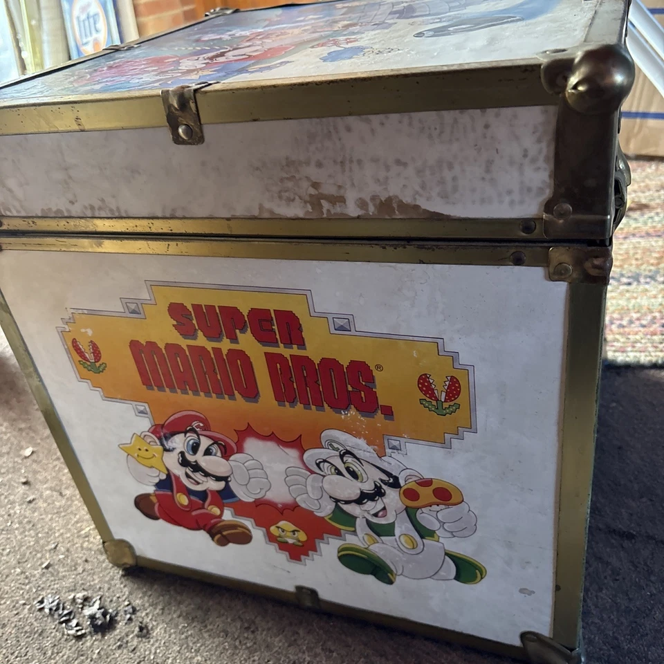 RARE 1980s Vintage Nintendo Super Mario Zelda Wood Box Toy Chest Storage - Image 3 of 4