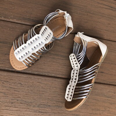 New AMERICAN EAGLE Girls Strappy Flat Fashion Sandals White Silver Sz 13
