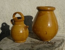 Vase provençal et Chevrette ancienne en terre cuite 