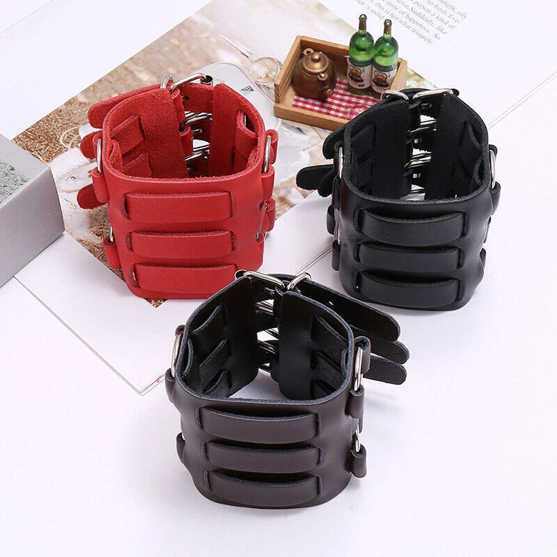 Lo último Para Hombres Motociclista Cuero Tachonado Correa Ancha Hebilla Cierre Foto 4 de 4