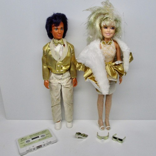 Vintage Jem and the Holograms doll pair Glitter N Gold Rio Jerrica clothes acces
