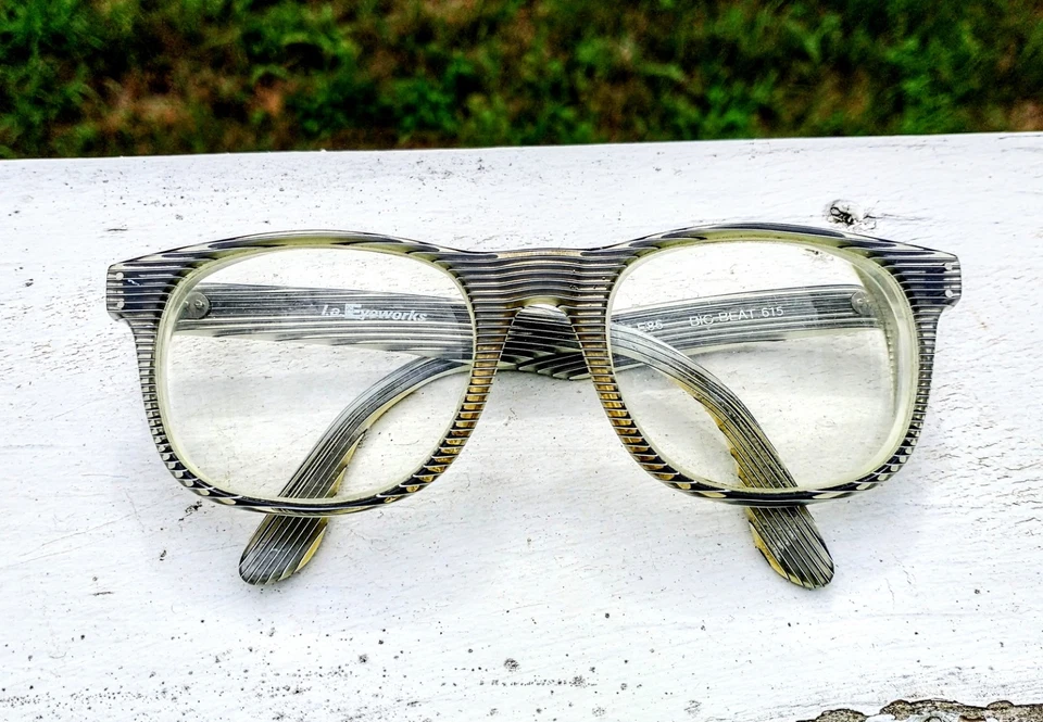 LA Eyeworks Anteojos VER FOTOS Big Beat 615 Rayas Reptil Negro Verde Crema Foto 4 de 4