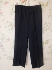 Alfred Dunner Womens Black Elastic Waist Straight Leg Pants Sz 12 NWOT