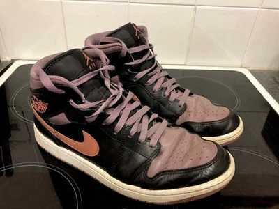 Nike Air Jordan 1 Mid