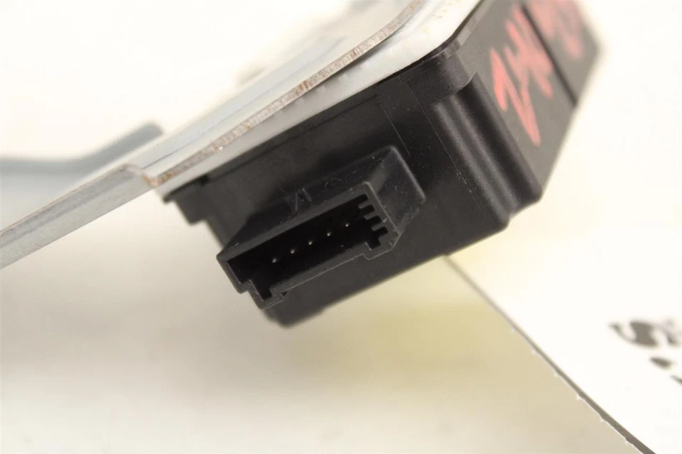 Used Tire Pressure Monitoring System (TPMS) Control Mod fits: 2015 Hyundai Equus Foto 2 de 4