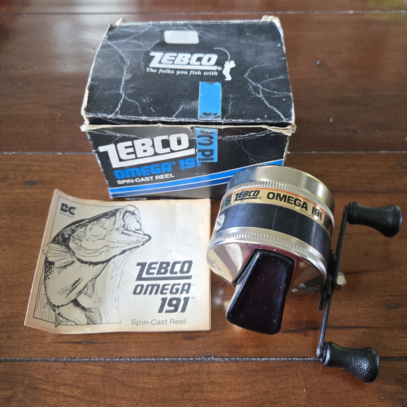 Vintage Zebco Omega 191 Spin Casting Fishing Reel with Box &
