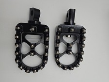Black Wide Foot Pegs for Harley Davidson Dyna