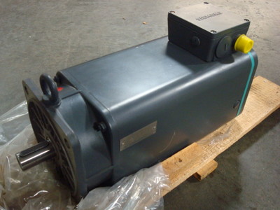 NEW Siemens 1FT5106-0AC01-0 Simodrive 3 Phase Permanent Magnet Servo Motor