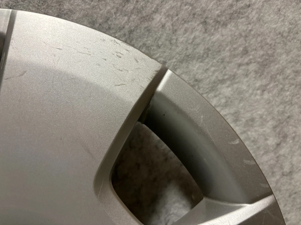 Toyota Genuine Hiace H200 Series 15inch Wheel Hub Cap Full Cover 4 Piece Set JDM - Image 2 of 4