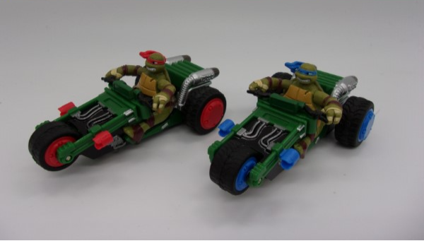Greenhills Carrera GO!!! TMNT Rafael & Leonardo Turtle Pair 1.43 Scale - NEW - 2