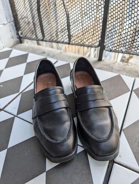 Women Loafers Black Leather 37.5