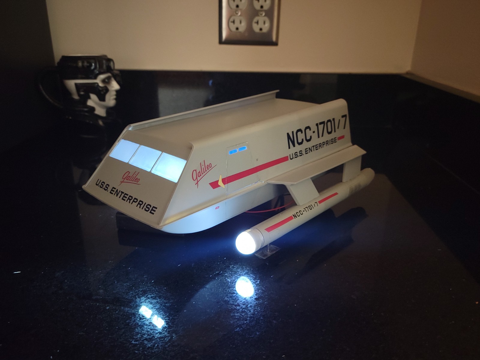 Handmade with licenced kit authentic Star Trek TOS Galileo Shuttlecraft, 1:32