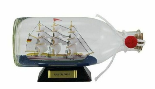 This image depicts the Gorch Fock, a tall ship of the German Navy, in a