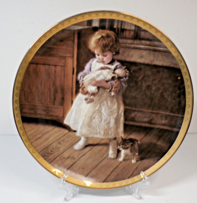 Playmates  2nd Issue in Happy Hearts Collection 1992   #2158A Bradford Exch