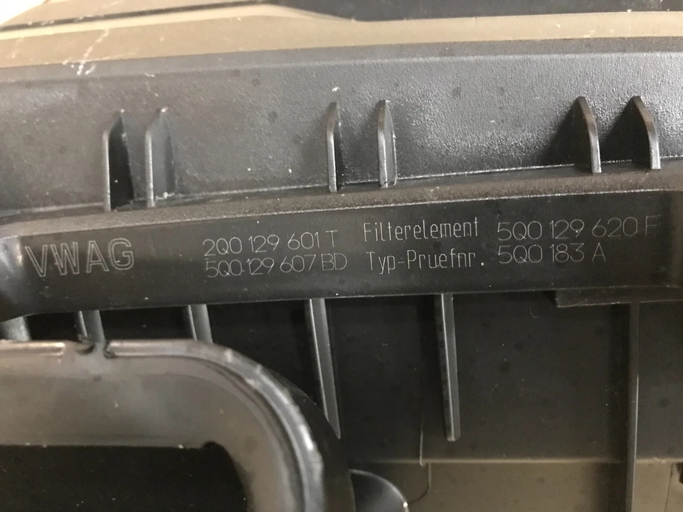 SEAT IBIZA 1.0 PETROL AIR FILTER BOX ASSEMBLY  5Q0129607BD 2020 2021- 2023 D1119 - Image 2 of 4