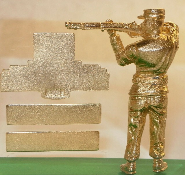 VTG 1961 FIFTH US ARMY INFANTRY TROPHY WINNING TEAM AWARD MEDAL SEALED 