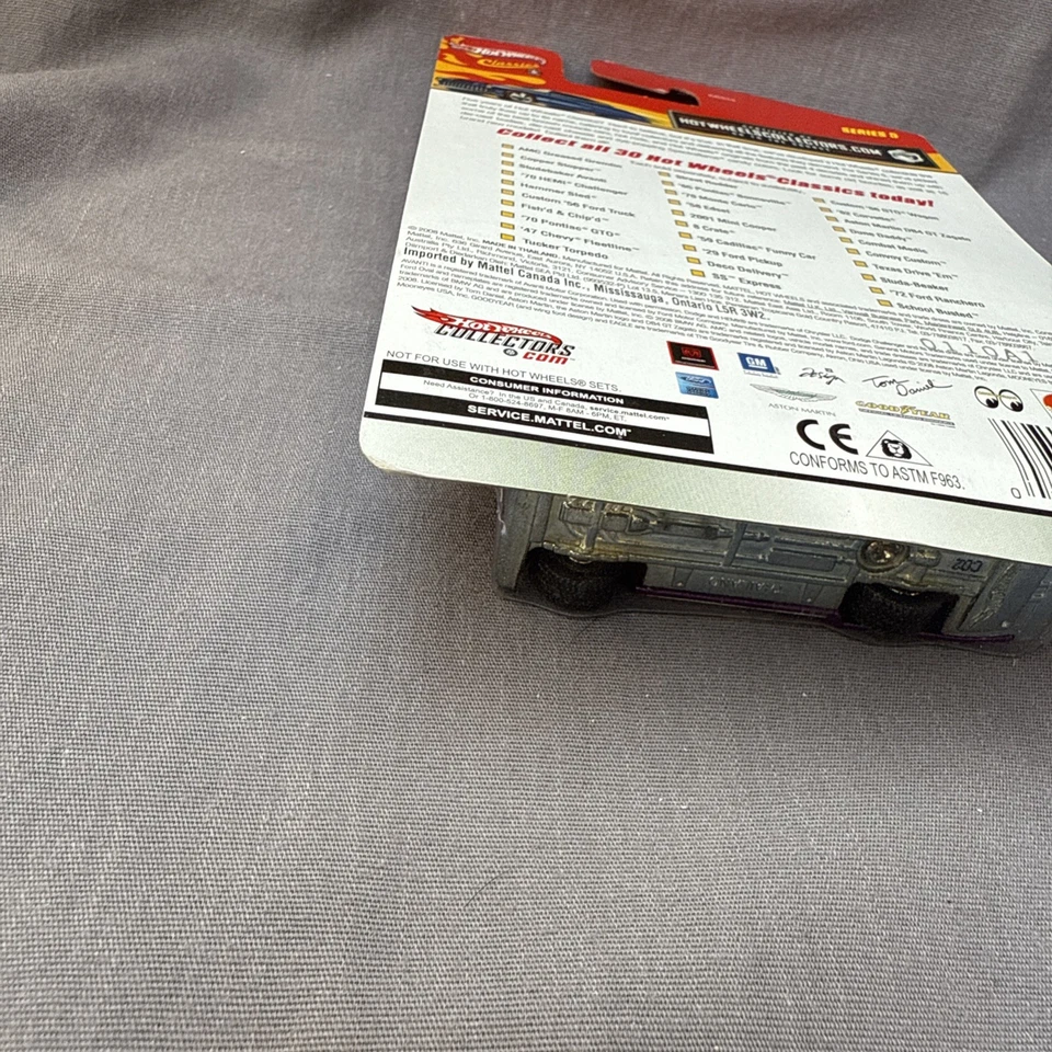 Hot Wheels Classics Series 5 19/30 Deco Delivery Purple Chase RR 2009 - Image 4 of 4