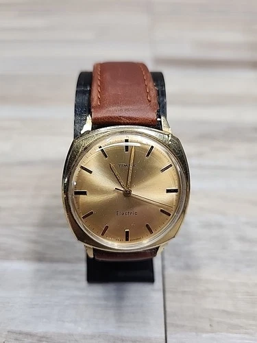 Vintage Timex Electric Watch Mens Gold Tone, West Germany, Working