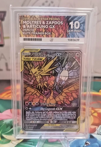 ACE 10 Moltres & Zapdos & Articuno GX Sm210 Graded