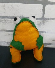 Vint Felt Handmade Green Frog Pom Pom Eyes Granny Chic Couch Sitter